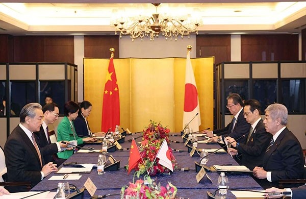FOREIGN17428017993972744CGQN4M.jpg